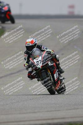 media/Nov-30-2025-TrackDaz (Sun) [[d8b22663df]]/C Group/Session 4 (Outside Grapevine)/